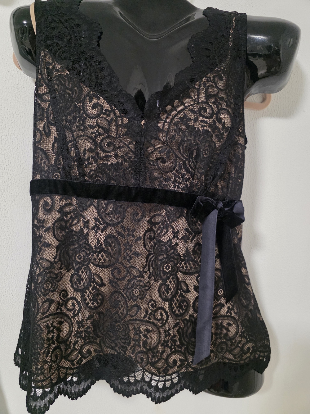 LOFT Black Lace V-Neck Camisole with Velvet Ribbon
